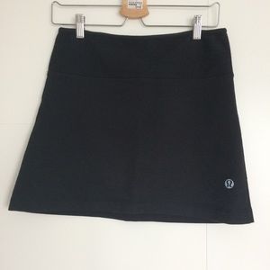 Black Lululemon skirt
